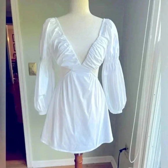 NWOT Alamour The Label Miliani White Cotton Cutout Puff Sleeve Mini Dress XS - Picture 11 of 15